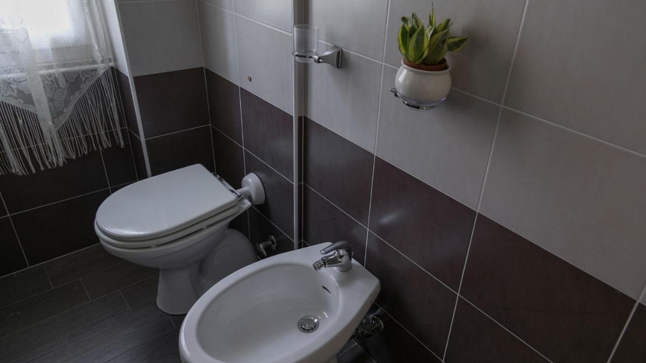 Appartamenti Taloro Ab Iun Q3273 Cala Gonone Luaran gambar